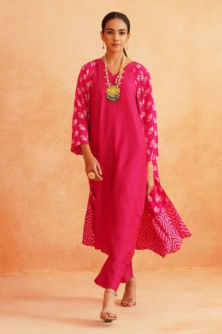 Buy_Palak & Mehak_Pink Crepe Embroidery V-neck Ojasvi Floral Print Cape Pant Set _Online_at_Aza_Fashions