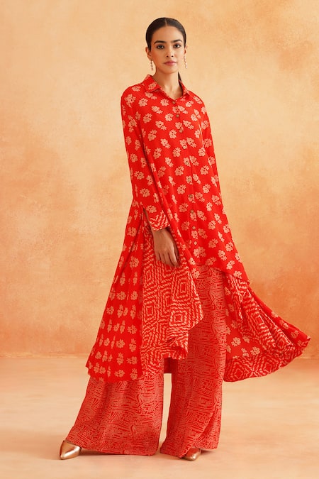 Shop_Palak & Mehak_Red Crepe Embroidery Round Neck Ria Printed Panelled Cape Top And Pant Set _at_Aza_Fashions
