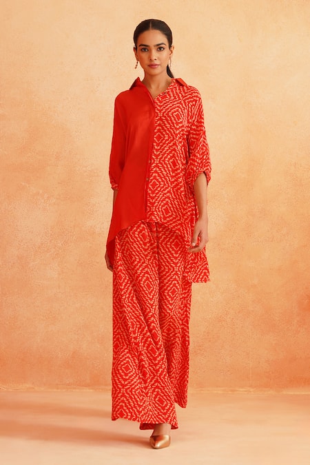 Shop_Palak & Mehak_Red Crepe Collared Roshini Asymmetric Abstract Print Shirt Tunic And Pant Set _at_Aza_Fashions