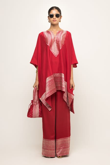 SOBARIKO Red Silk Embroidery Split V-neck Triya Asymmetric Banarasi Kurta And Pant Set Online at Aza Fashions SOBARIKO_Red Silk Embroidery Split V-neck Triya Asymmetric Banarasi Kurta And Pant Set _Online_at_Aza_Fashions