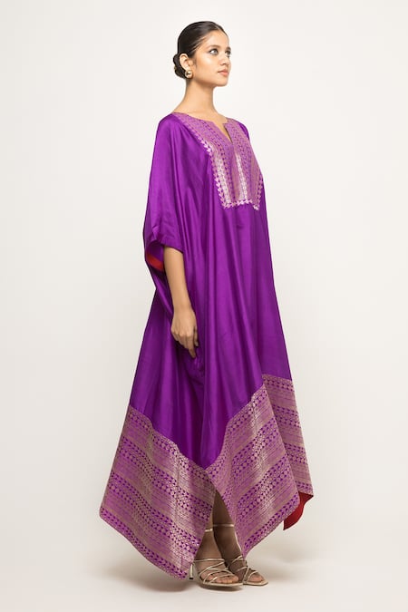 Shop SOBARIKO Purple Silk Split V-neck Siya Asymmetric Kaftan Online at Aza Fashions Shop_SOBARIKO_Purple Silk Split V-neck Siya Asymmetric Kaftan _Online_at_Aza_Fashions