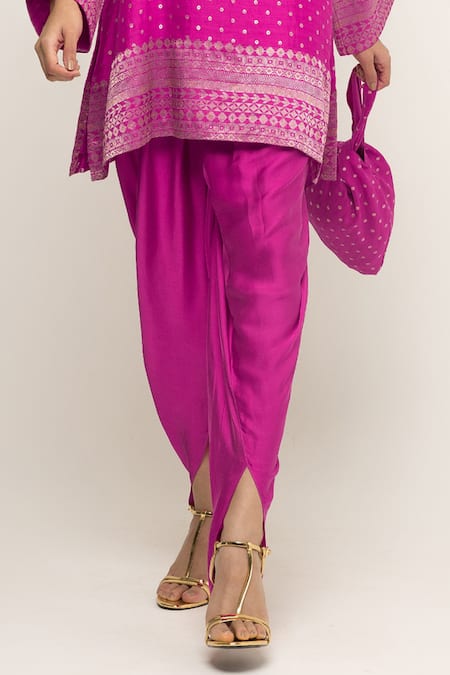 SOBARIKO Pink Silk Embroidery Split V-neck Tara Brocade Kurta And Dhoti Pant Set Online at Aza Fashions SOBARIKO_Pink Silk Embroidery Split V-neck Tara Brocade Kurta And Dhoti Pant Set _Online_at_Aza_Fashions