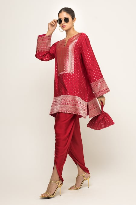 Buy SOBARIKO Red Silk Split V-neck Tara Banarasi Brocade Kurta And Dhoti Pant Set Online at Aza Fashions Buy_SOBARIKO_Red Silk Split V-neck Tara Banarasi Brocade Kurta And Dhoti Pant Set _Online_at_Aza_Fashions