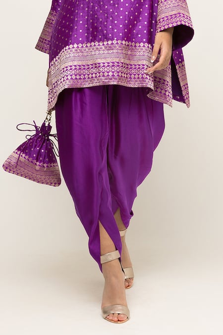 Buy_SOBARIKO_Purple Silk Embroidery Split V-neck Banarasi Brocade Kurta And Dhoti Pant Set _Online_at_Aza_Fashions