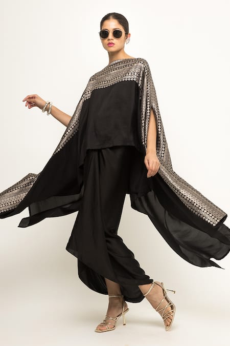 Shop SOBARIKO Black Silk Devi Brocade Panel Cape With Skirt at Aza Fashions Shop_SOBARIKO_Black Silk Devi Brocade Panel Cape With Skirt _at_Aza_Fashions