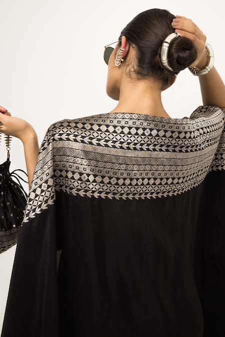 SOBARIKO Black Silk Devi Brocade Panel Cape With Skirt at Aza Fashions SOBARIKO_Black Silk Devi Brocade Panel Cape With Skirt _at_Aza_Fashions