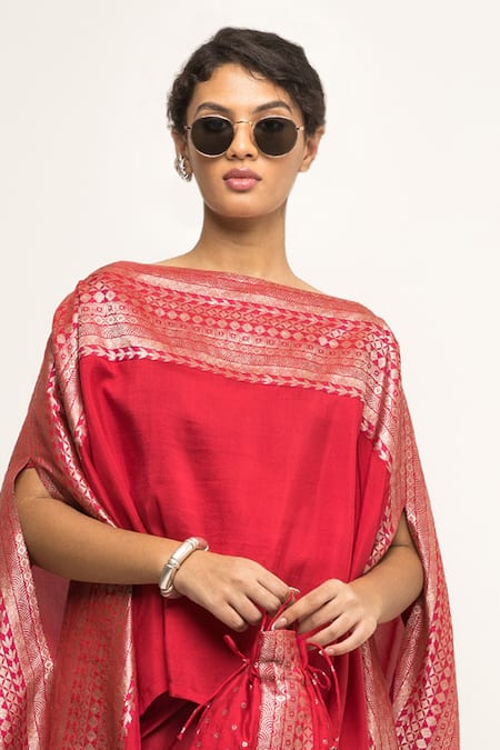 SOBARIKO_Red Silk Devi Brocade Panel Cape With Skirt _Online_at_Aza_Fashions