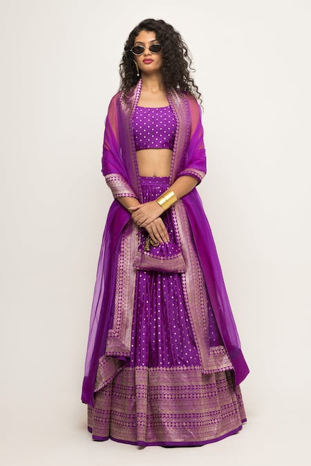 Sobariko Brocade Butti Pattern Lehenga & Blouse Set 