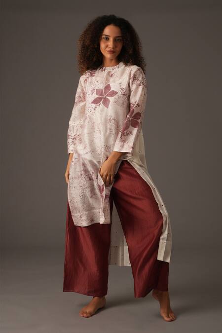 Shop_Khat_White Chanderi Silk Embroidery Boat Neck Fleur Print High Low Kurta Pant Set _Online_at_Aza_Fashions