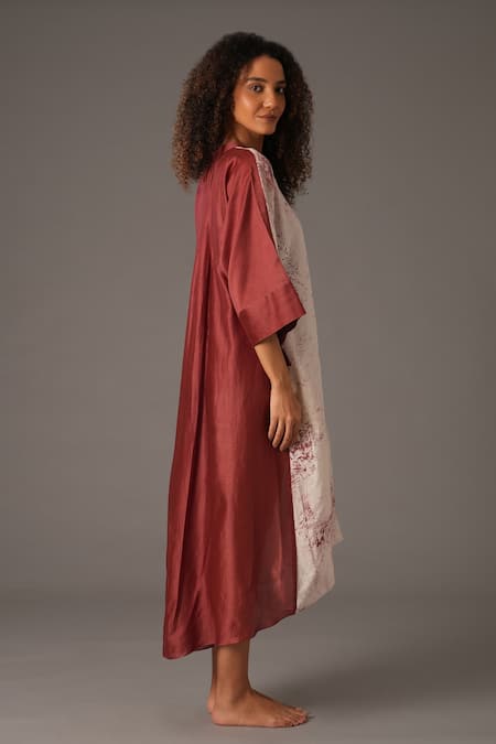 Khat_White Chanderi Silk Mandarin Collar Fleur Bloom Print Midi Dress _at_Aza_Fashions