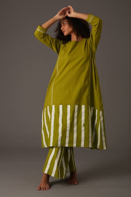 Shop_Khat_Green Poplin, Muslin, Cotton Round Neck Striped Print Kurta Pant Set _Online_at_Aza_Fashions