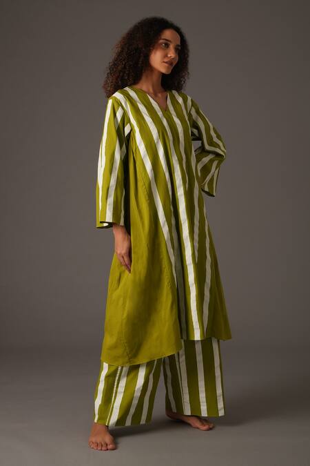 Shop_Khat_Green Poplin, Muslin V-neck Striped Print V Kurta With Pant 