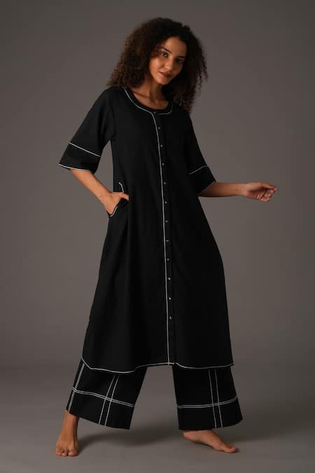 KHAT Stitchline Embroidered Front Slit Kurta With Pant 