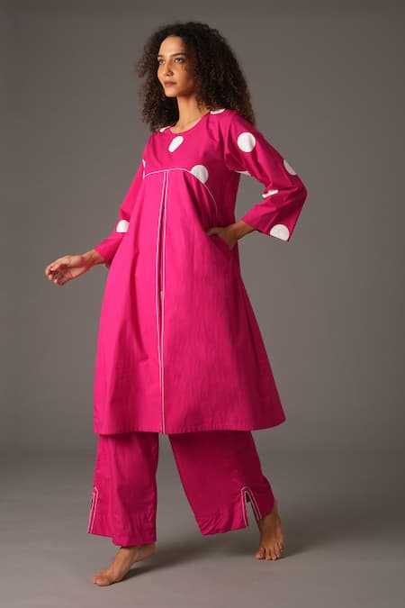 Khat_Pink Poplin, Cotton Round Neck Polka Dot Print Kurta Set _at_Aza_Fashions