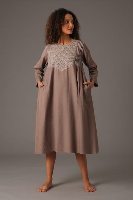 KHAT Stitchline Thread Embroidered Dress 