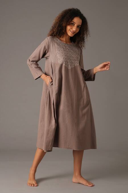 Khat_Grey Cotton Embroidery Round Neck Stitchline Thread Dress _Online_at_Aza_Fashions