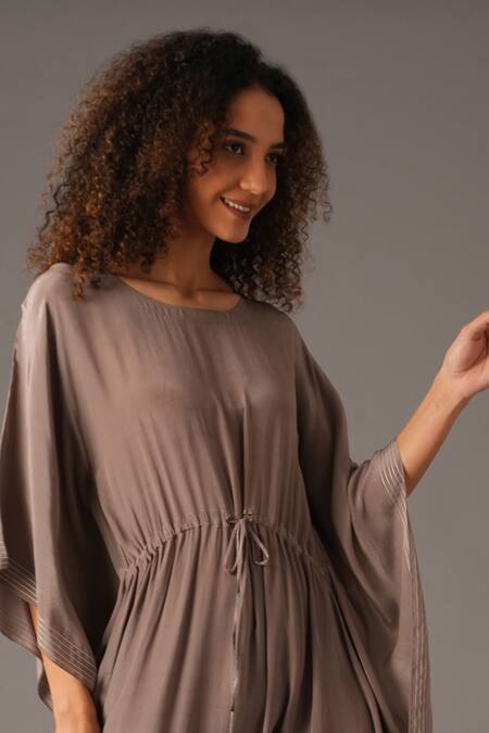 Shop_Khat_Grey Crepe, Silk Embroidery Round Neck Stitchline Thread Border Kaftan _Online_at_Aza_Fashions