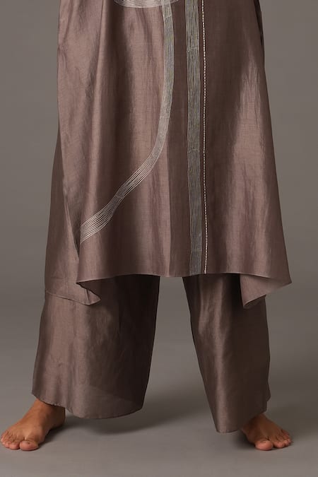Buy_Khat_Grey Chanderi Silk Embroidery Round Neck Placement Kurta And Pant Set _Online_at_Aza_Fashions