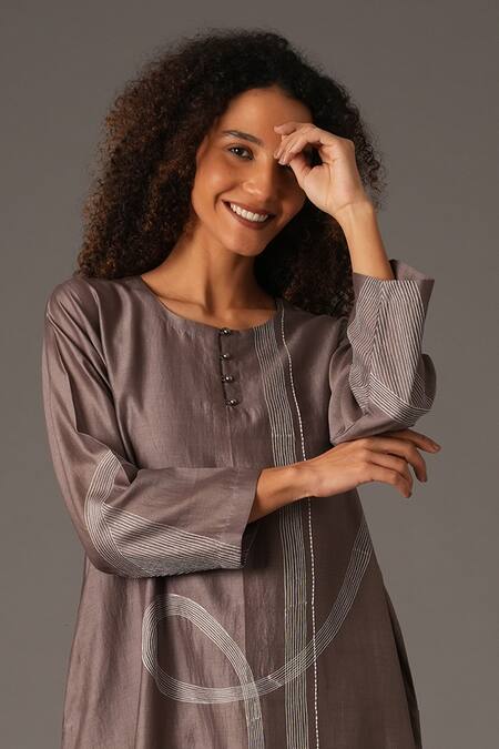 Khat Grey Chanderi Silk Round Neck Placement Embroidered Kurta Pant Set at Aza Fashions Khat_Grey Chanderi Silk Round Neck Placement Embroidered Kurta Pant Set _at_Aza_Fashions