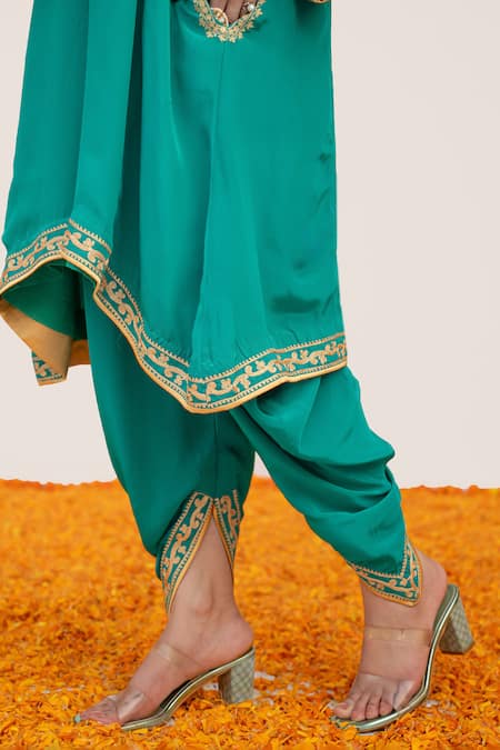 Shop_Daljit Sudan_Blue Crepe Embroidery Mandarin Collar Aari Kurta With Draped Pant _Online_at_Aza_Fashions