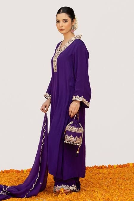 Daljit Sudan Purple Crepe, Organza Embroidery, Sequins V-neck Paisley Vine Kurta Pant Set Online at Aza Fashions Daljit Sudan_Purple Crepe, Organza Embroidery, Sequins V-neck Paisley Vine Kurta Pant Set _Online_at_Aza_Fashions