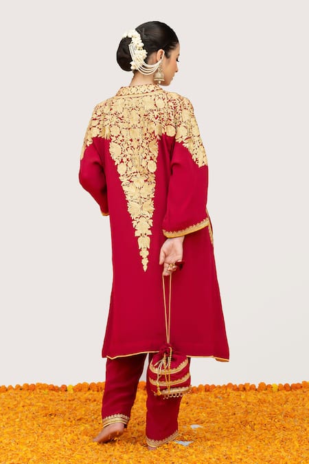 Shop Daljit Sudan Red Crepe Embroidery Mandarin Collar Jaal Aari Tilla Kurta Pant Set at Aza Fashions Shop_Daljit Sudan_Red Crepe Embroidery Mandarin Collar Jaal Aari Tilla Kurta Pant Set _at_Aza_Fashions