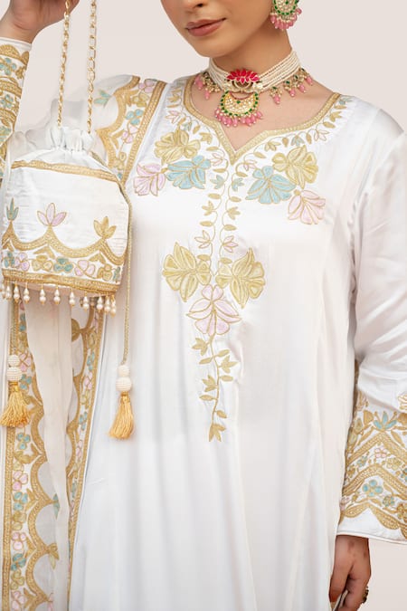 Buy Daljit Sudan White Satin, Organza Embroidery Split V-neck Floral Scalloped Kurta Pant Set Online at Aza Fashions Buy_Daljit Sudan_White Satin, Organza Embroidery Split V-neck Floral Scalloped Kurta Pant Set _Online_at_Aza_Fashions
