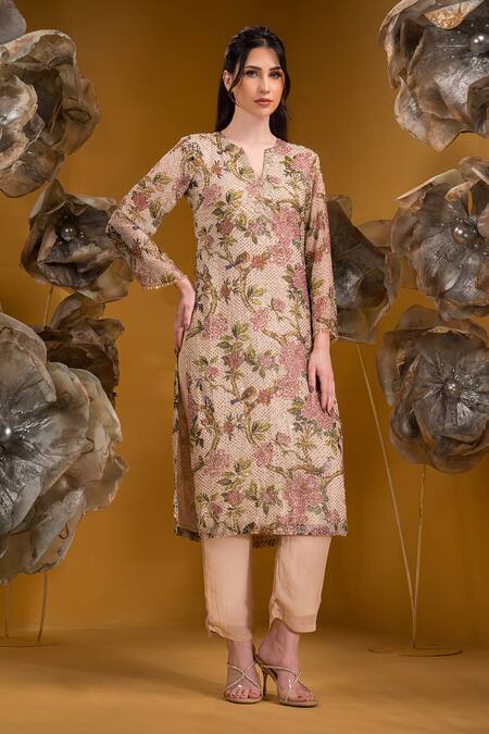 Buy_Sonia Baderia_Beige Chiffon Embroidery, Sequins Split V-neck Flower Print Kurta Set _Online_at_Aza_Fashions