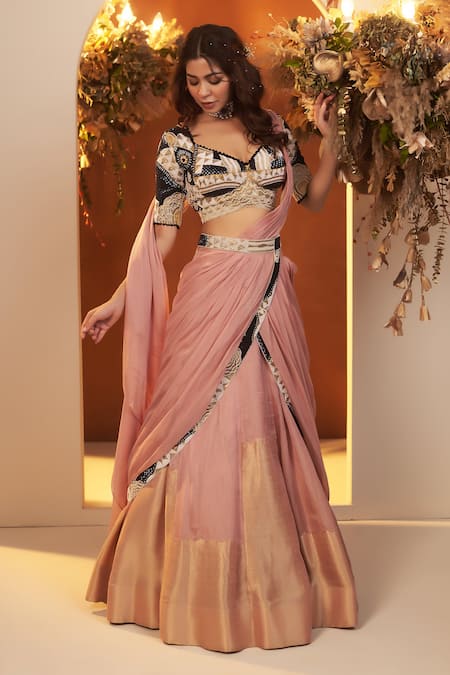 Baidehi Embroidered Hem Lehenga Saree Set With Waist Belt 