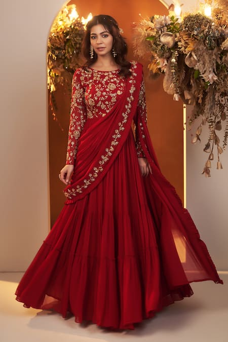 BAIDEHI Rose Motif Georgette Saree Gown 