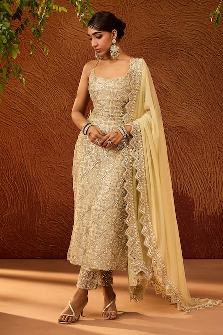 SAANJH BY LEA Green Silk, Georgette, Chiffon Crystals, Beads, Pearls, Tie Up Kurta And Pant Set Online at Aza Fashions SAANJH BY LEA_Green Silk, Georgette, Chiffon Crystals, Beads, Pearls, Tie Up Kurta And Pant Set _Online_at_Aza_Fashions