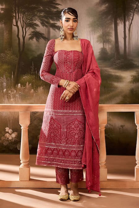 SAANJH BY LEA Red Luxe Organza Embroidery Floral Sweetheart Sequin A-line Kurta And Pant Set 