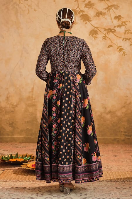 Blooming Threads Floral Jaal Print Anarkali Set 