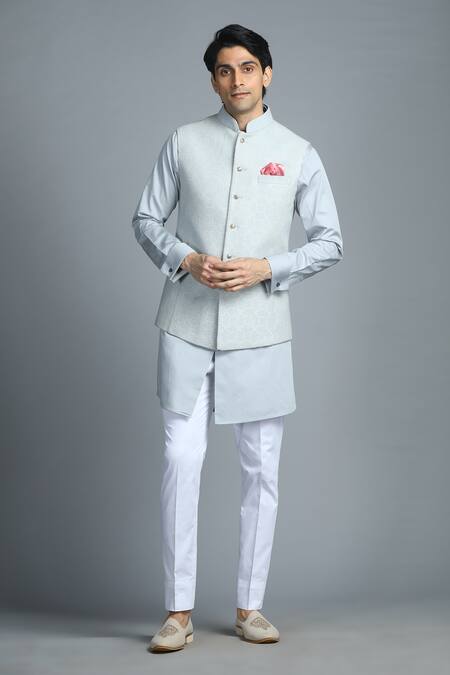 Buy_Char Chaand_Gray Cotton Embroidery Geometric Bundi And Kurta Set _Online_at_Aza_Fashions