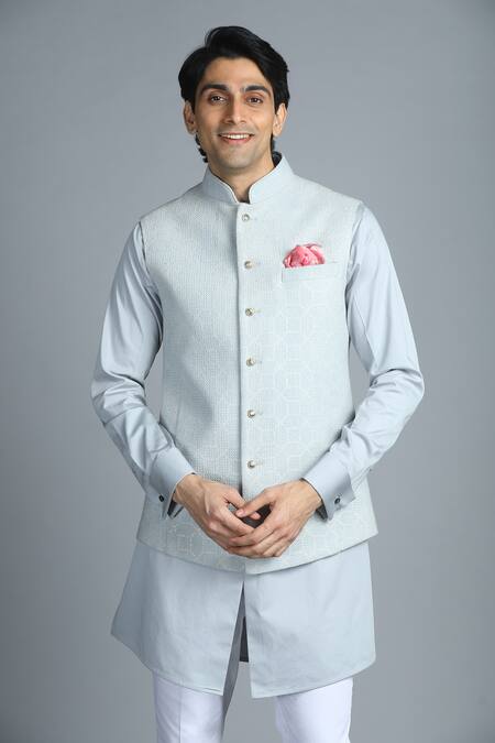 Buy_Char Chaand_Gray Cotton Embroidery Geometric Bundi And Kurta Set 