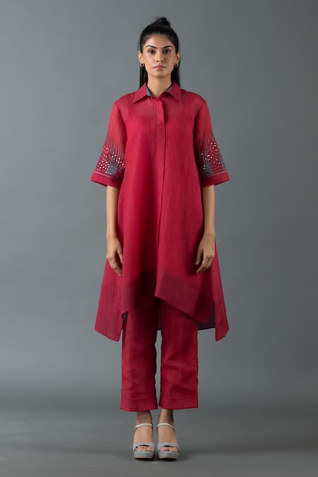 Oja Placement Embroidered Tunic With Pant 