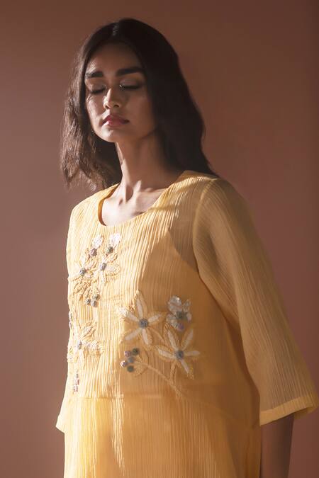 Oja_Yellow Embroidery Round Neck Flower Tunic With Pant _Online_at_Aza_Fashions