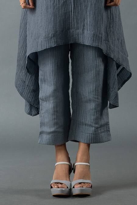 Shop_Oja_Grey Sequins Mandarin Collar Flower Embroidered Kurta And Pant Set _Online_at_Aza_Fashions