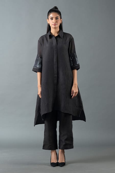 Oja Placement Embroidered A-Line Tunic With Pant 