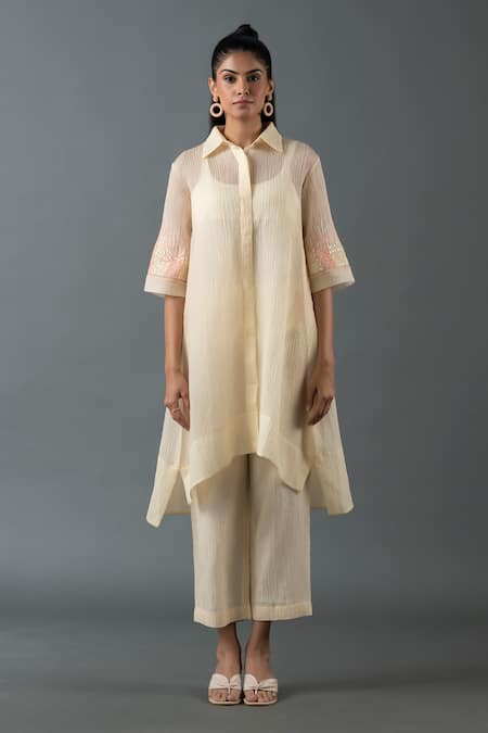 Oja Placement Embroidered High-Low Tunic With Pant 