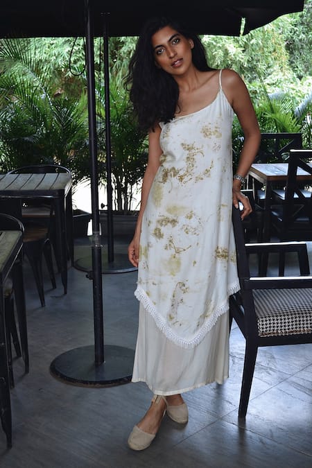 Jasmine Bains_Ivory Silk Round Neck Foliage Print Asymmetric Dress _Online_at_Aza_Fashions
