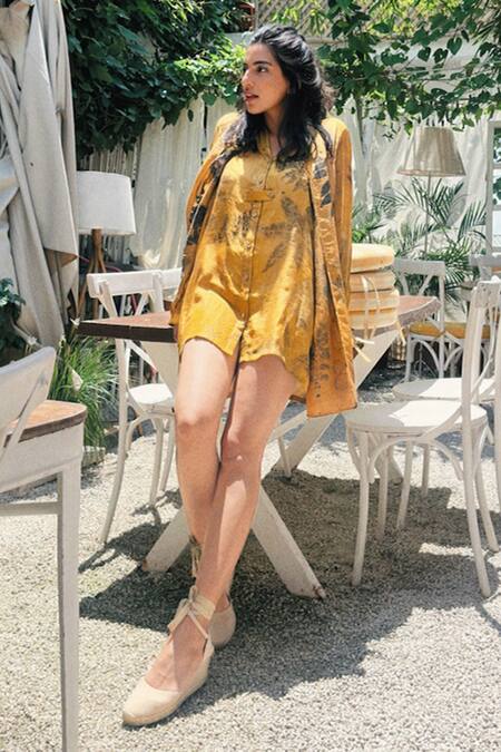 Jasmine Bains_Yellow Silk Embroidery Floral Print Long Shirt _Online_at_Aza_Fashions