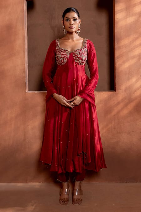 Enamour By Radha Red Upada Silk Embroidered Sequin Sweetheart Zardozi Anarkali Pant Set 