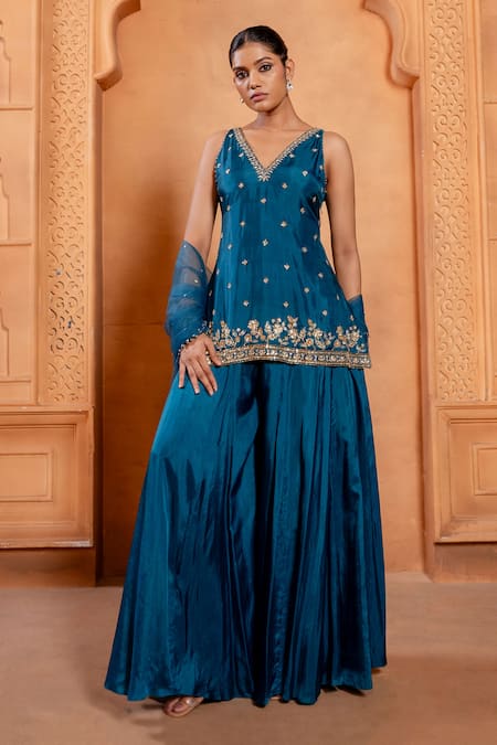 Enamour By Radha Blue Net Embroidery Zardosi V-neck Floral Kurta And Sharara Set 