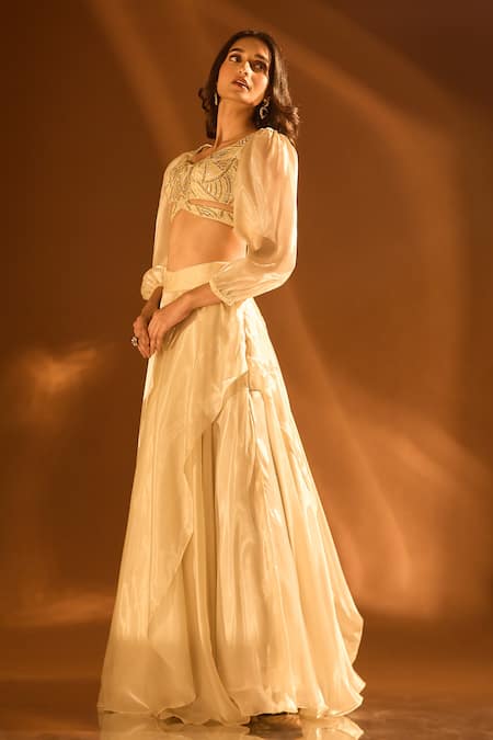 Samyukta Singhania_Yellow Net, Satin, Organza Sequins, Cut Work Sweetheart Neck Flared Lehenga Set _at_Aza_Fashions