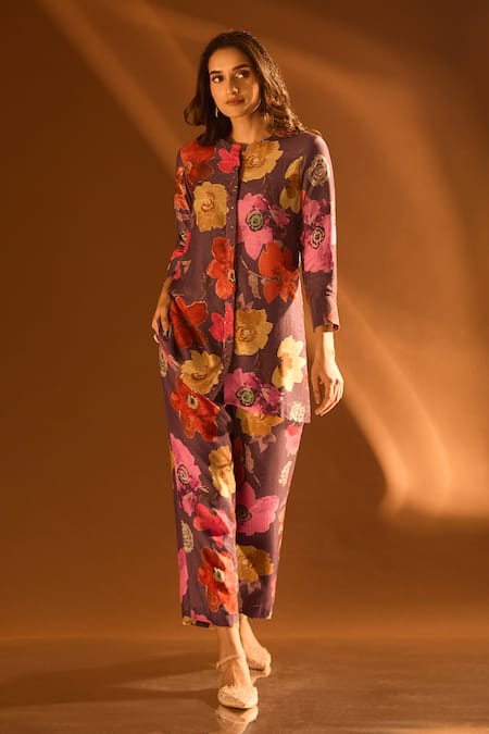 Samyukta Singhania_Purple Cotton Sequins Round Neck Floral Pattern Collared Kurta And Pant Set _Online_at_Aza_Fashions