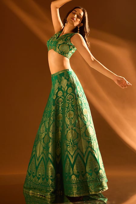 Samyukta Singhania_Green Brocade Sequins, Embroidery V-neck Banarasi Lehenga Set _at_Aza_Fashions