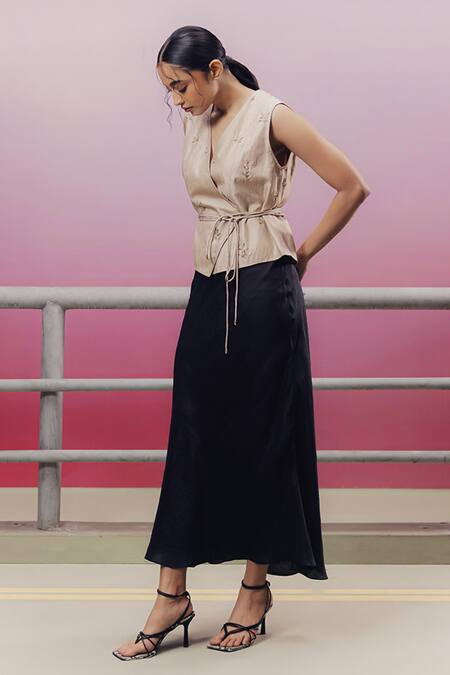 Shop_Kavya Singh Kundu_Beige Handloom Cotton, Silk Embroidery Collared Graize Leaf Motif Waistcoat _Online_at_Aza_Fashions