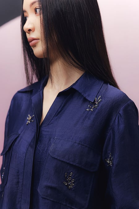 Kavya Singh Kundu_Black Silk Beads Collared Zena Leaf Embroidered Shirt And Pant Set _Online_at_Aza_Fashions