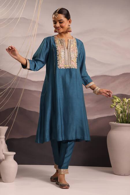 Omi_Blue Silk Embroidered Thread Notched Mina Yoke Kurta Pant Set _Online_at_Aza_Fashions